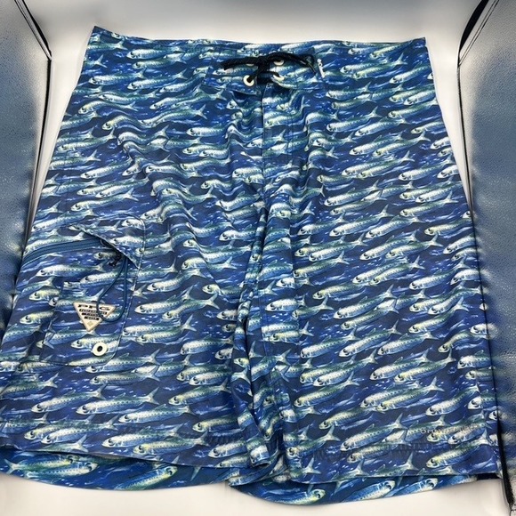 Columbia PFG Men's Blue Fishing Swim Trunks Fish Print Board Shorts Size 36‎ - Picture 1 of 7
